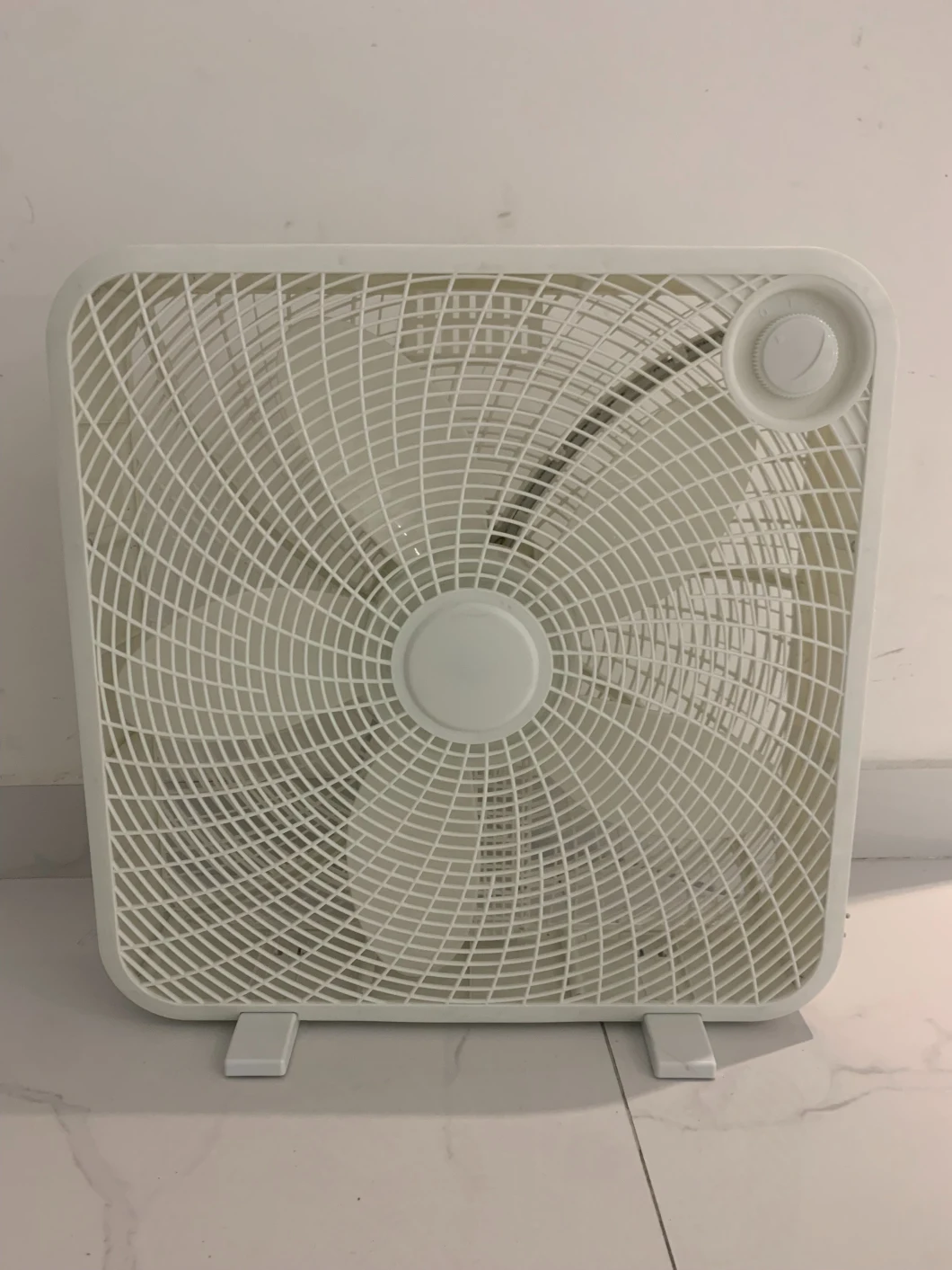 Lightweight Air Circulating Fans Wholesale 20 Inch 3 Speed Settings White 110V UL Box Fan